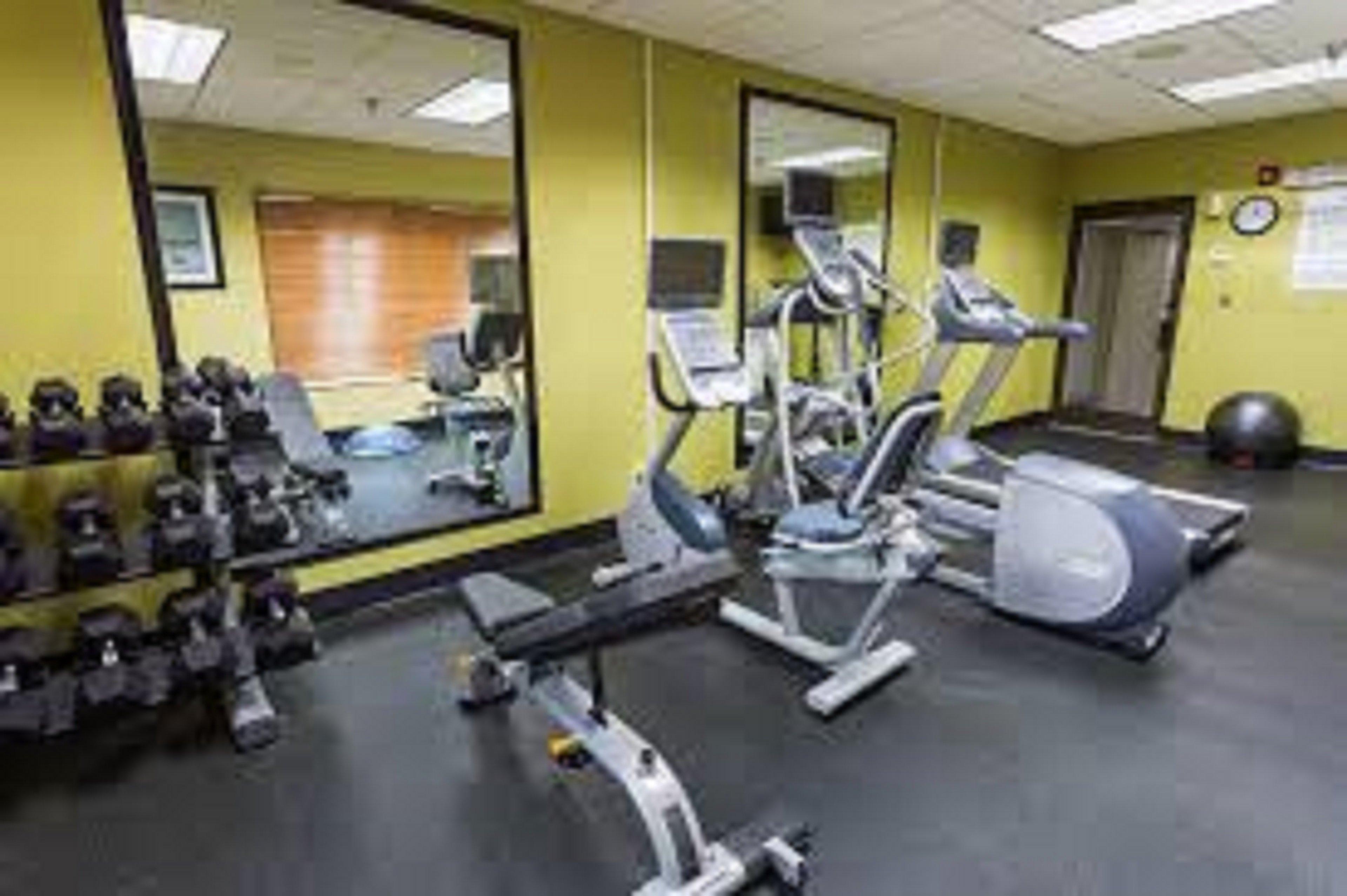 Holiday Inn Express Mccomb By Ihg Bagian luar foto