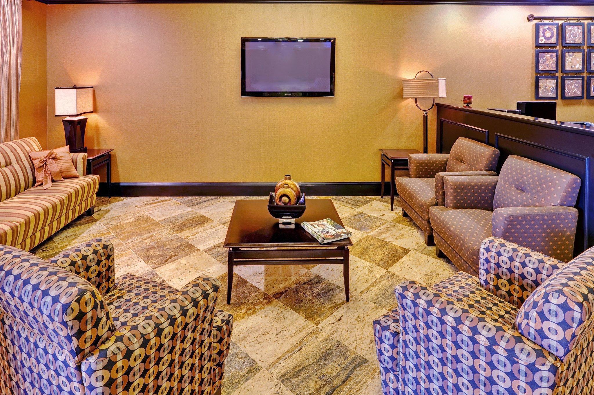 Holiday Inn Express Mccomb By Ihg Bagian luar foto